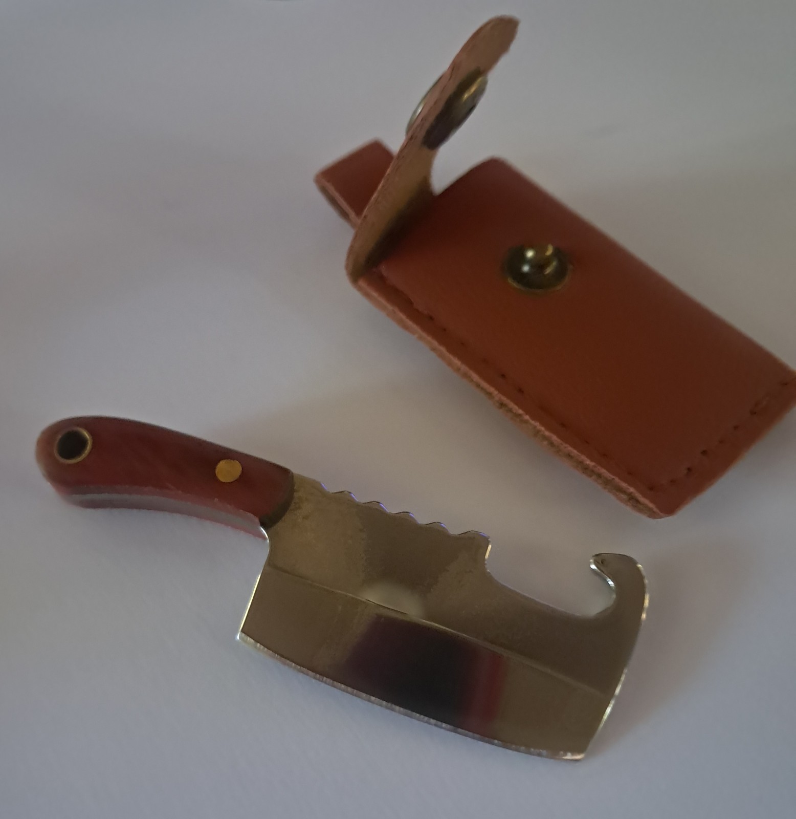 Keychain Mini Cleaver ,Wood Handle, Full Tang,With Sheath, Bottle Opener?