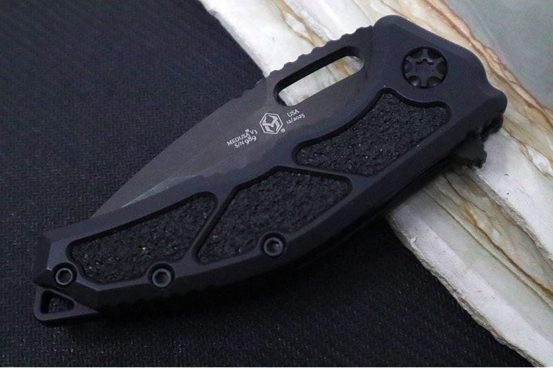Heretic Knives Medusa Flipper – Magnacut / Black Aluminum Handle with Grip-Tape