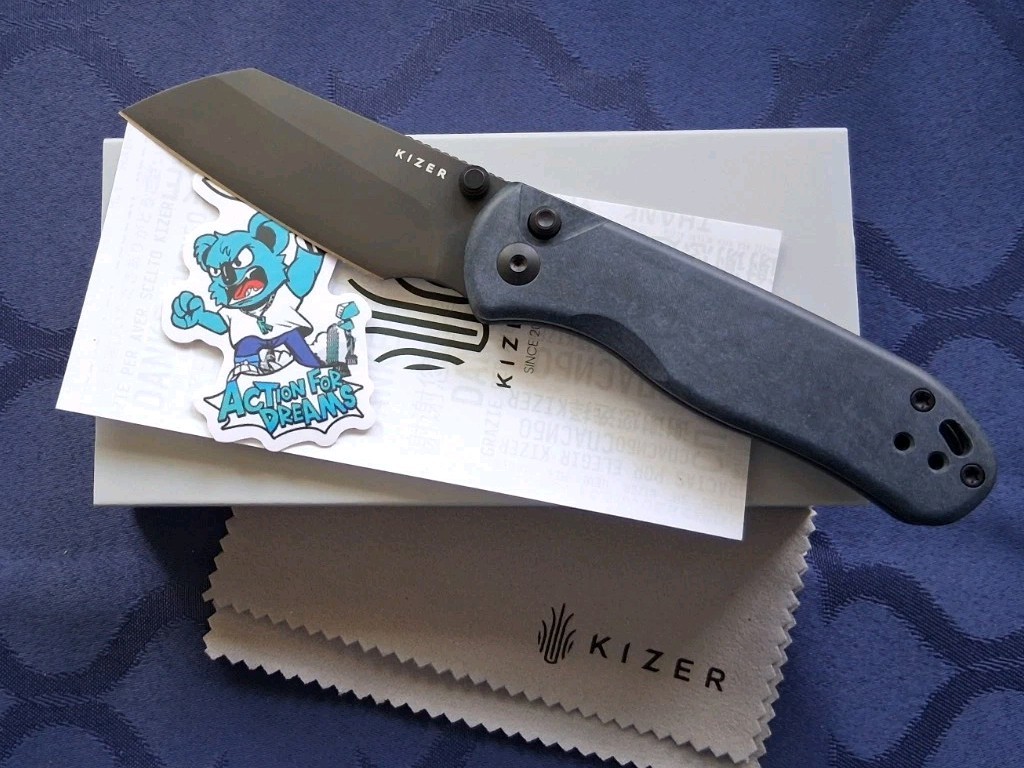 🔥 KIZER – Drop Bear 2 EDC Knife w/ Nitro-V Blade & Richlite Handle (V3619.2CS1)
