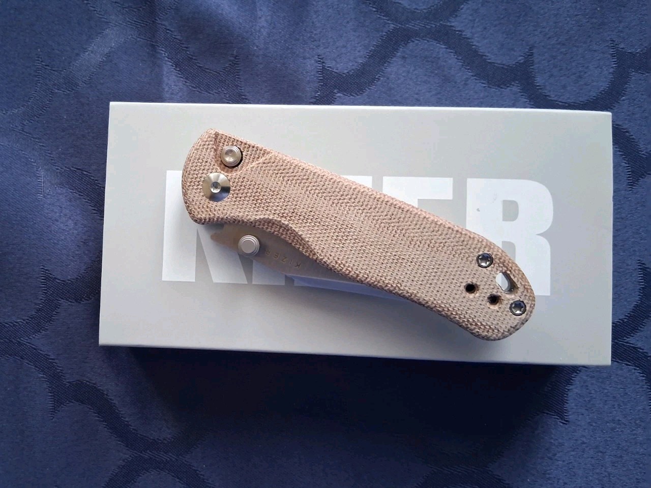 🔥 KIZER – Drop Bear 2 Folder w/ Nitro-V Blade & Micarta Handle – V3619.2CC1