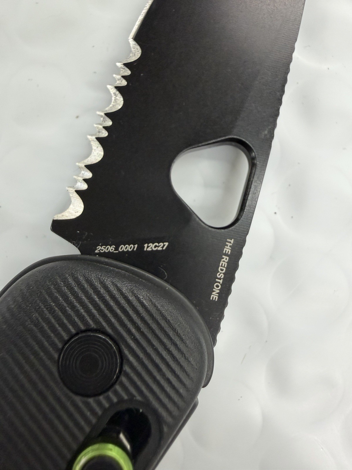 The James Brand Redstone Knife Black