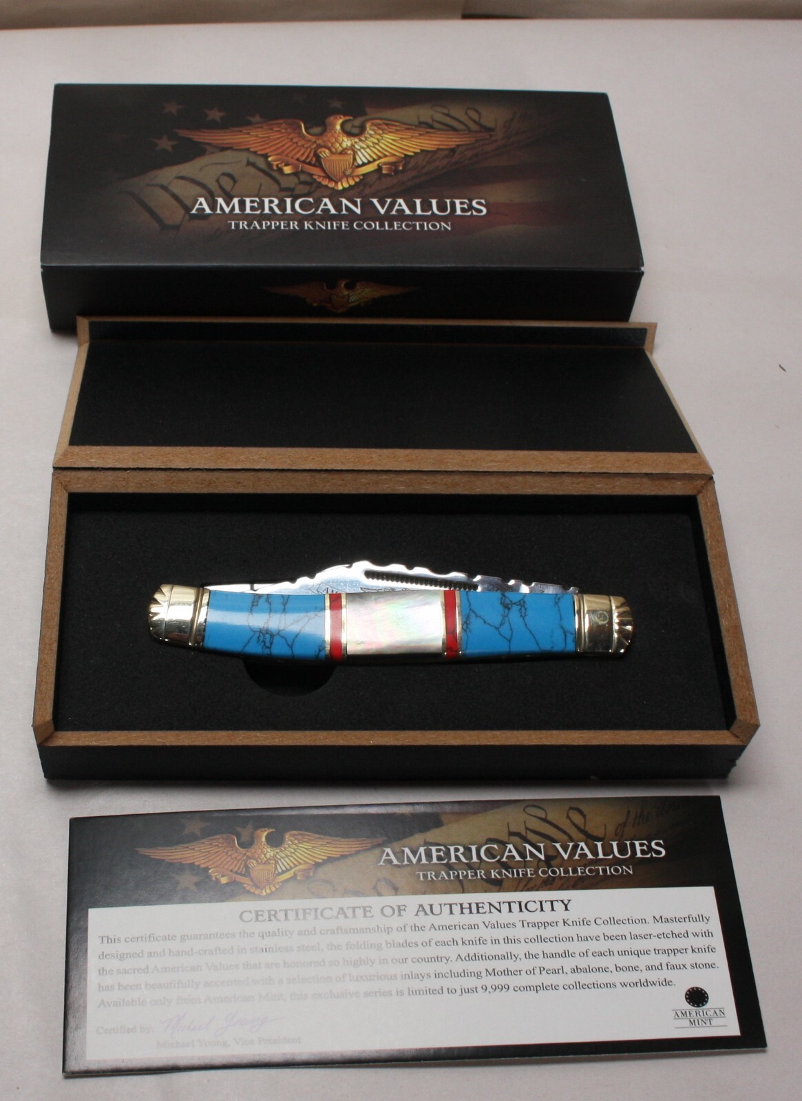 AMERICAN MINT AMRCN VALUES TRAPPER KNIFE MOTHER OF PEARL ABALENE NONE FAUX STONE
