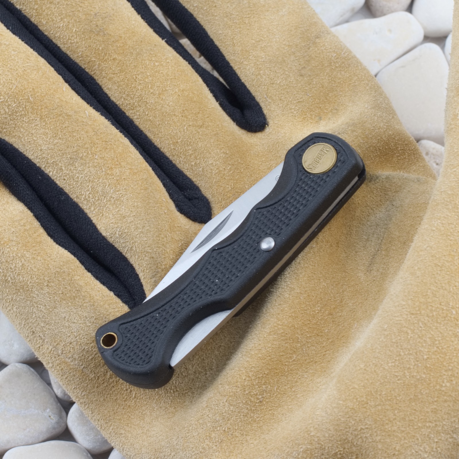 Marbles Black Lockback Folding Pocket Knife MR567 Clip Point Blade