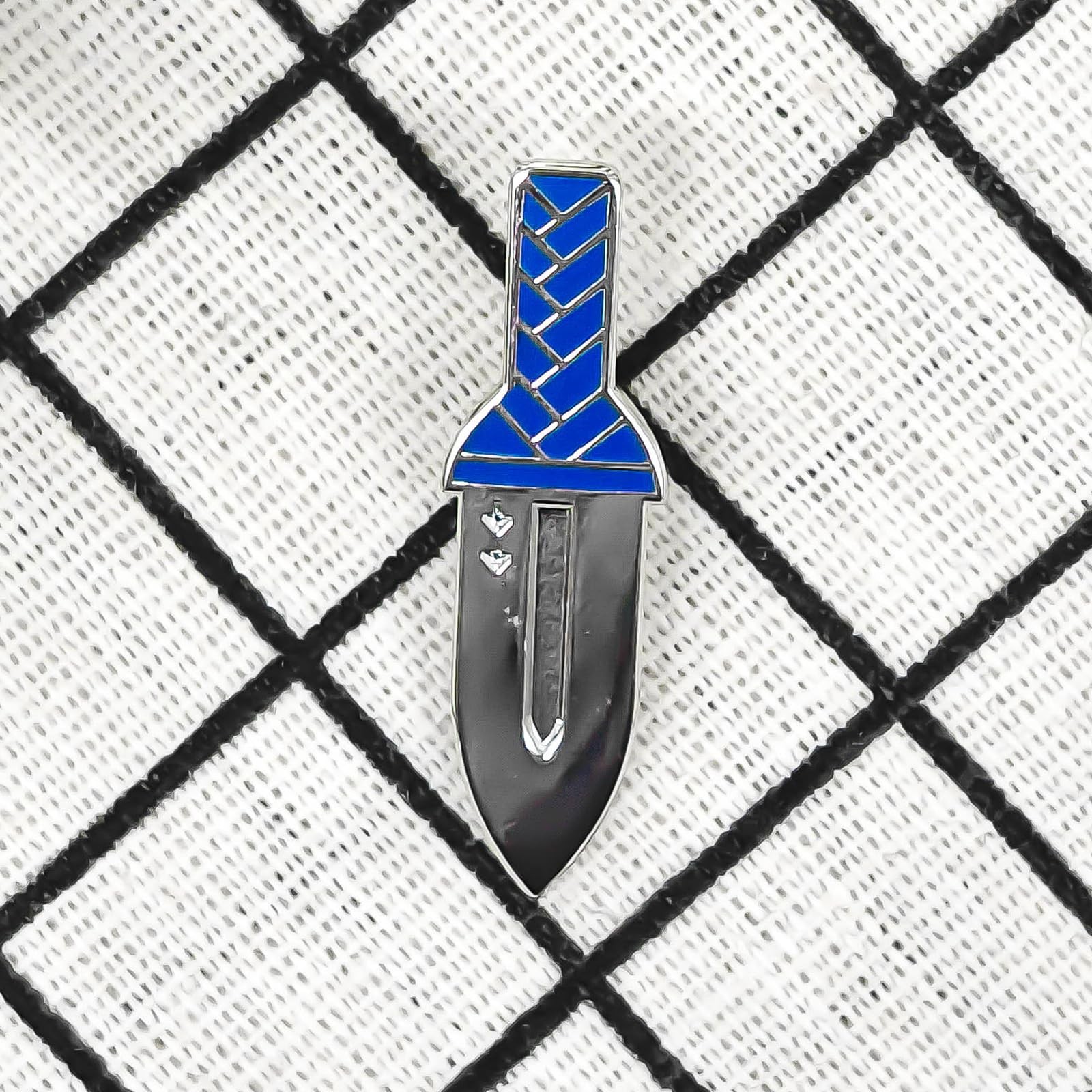 Vinland Saga ‘Thorfinn’s Dagger’ Enamel Pin – Fun Series Standard, None
