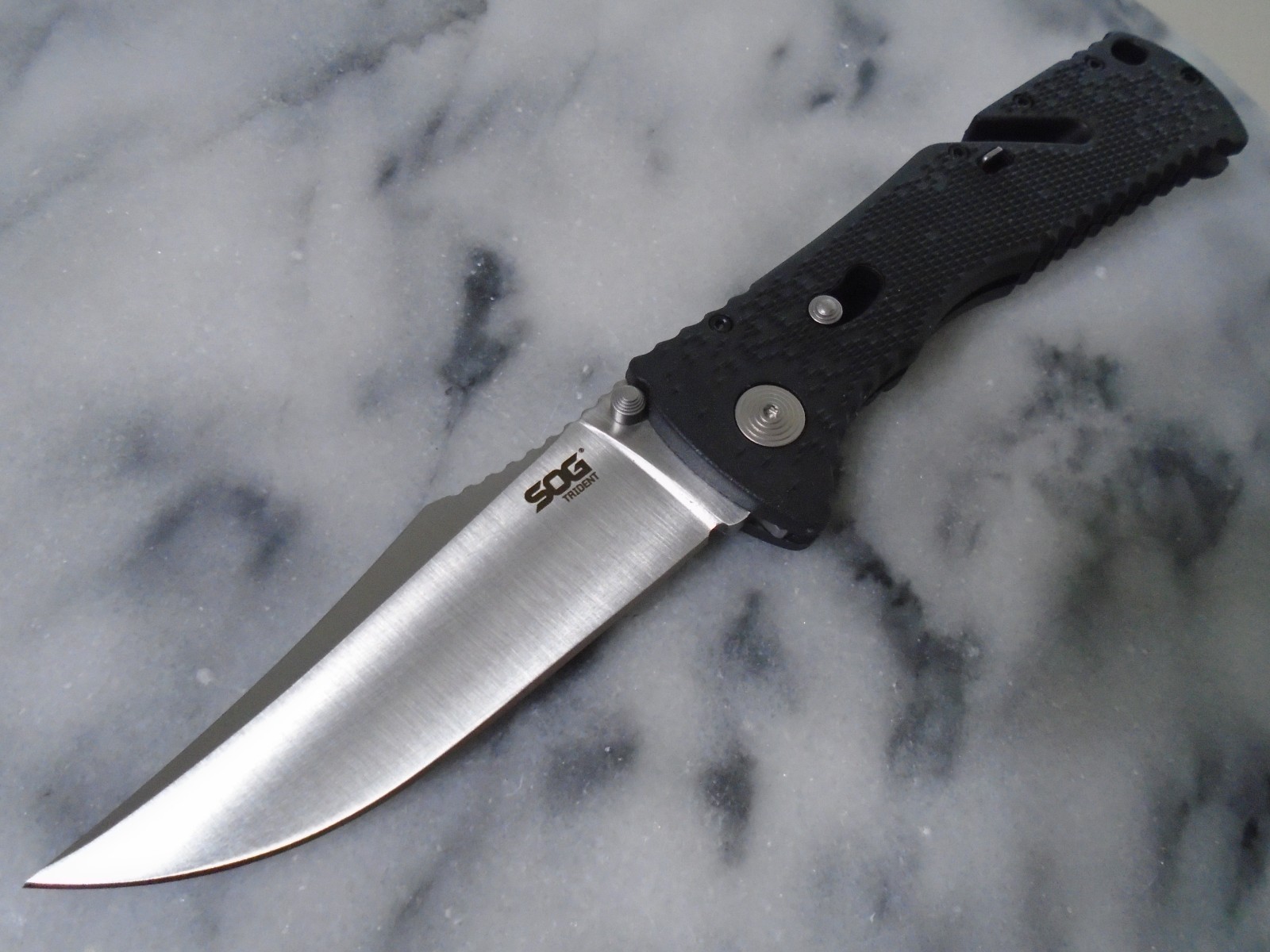 SOG Trident Assisted Open Pocket Knife Arc Lock Folder Aus-8 Rc 57-58 TF2-CP New