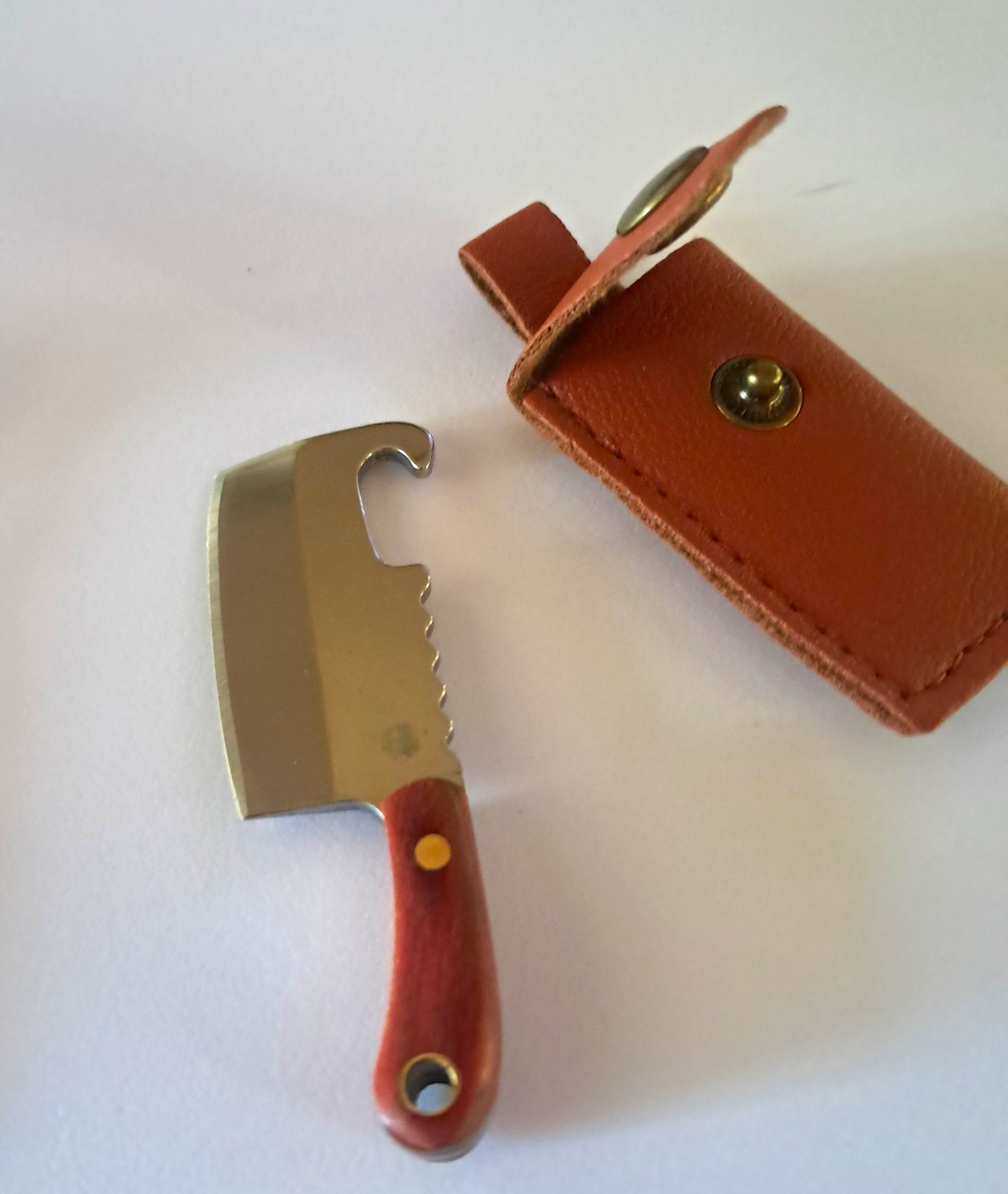 Keychain Mini Cleaver ,Wood Handle, Full Tang,With Sheath, Bottle Opener?