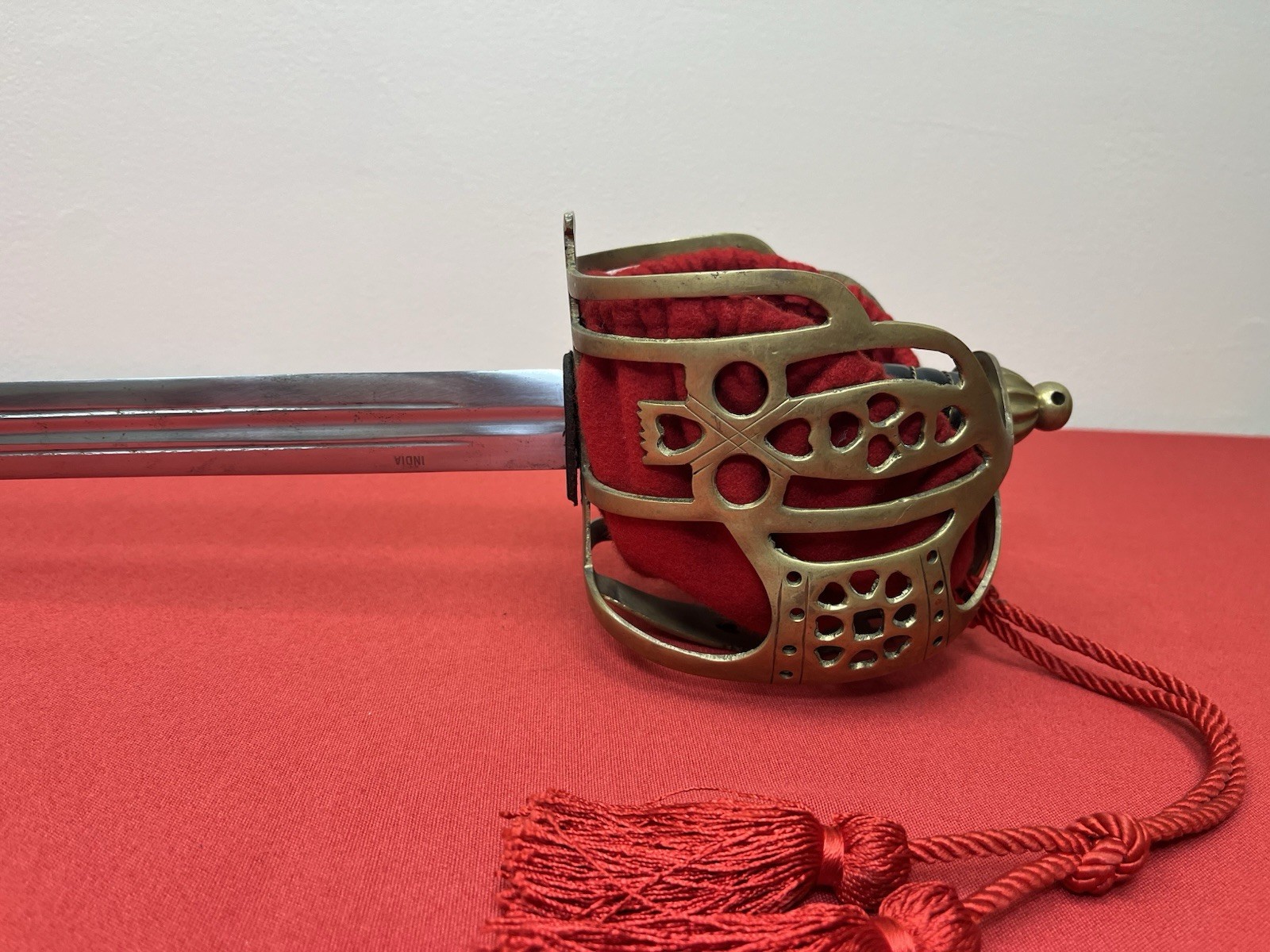 P1828 Scottish Basket-Hilted Claymore Broadsword (High-Grade) Reproduction