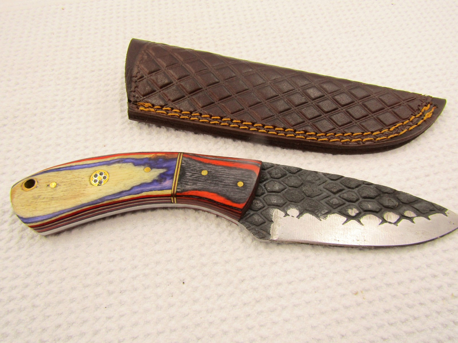 New Dragon Scale Style Hunting Knife 8″ Full Tang w/Sheath Steel Blade