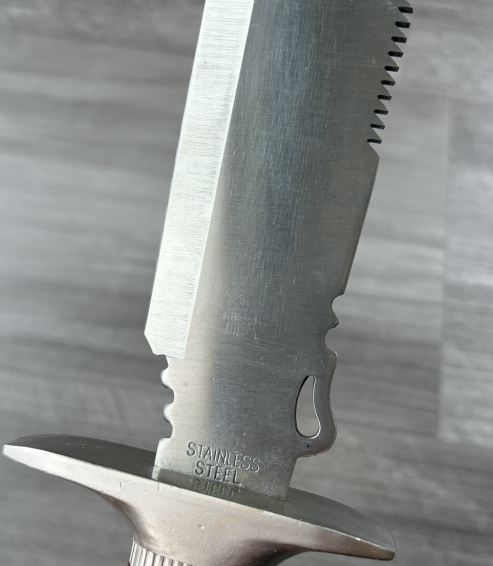 Vtg Survival Hunting Knife Stainless Steel Serrated Fixed Blade Compass Wood