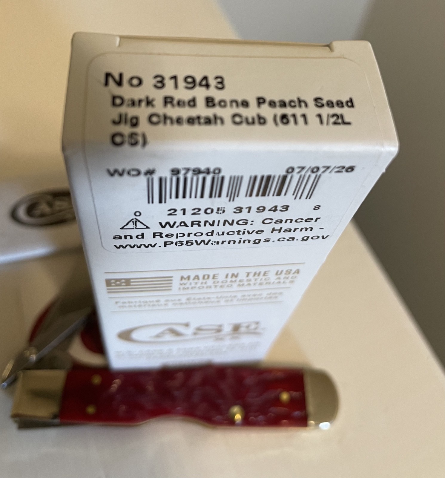 Case XX 2026 Dark Red Bone Peach Seed Jigged Cheetah Cub 611 1/2L CS ITEM #31943