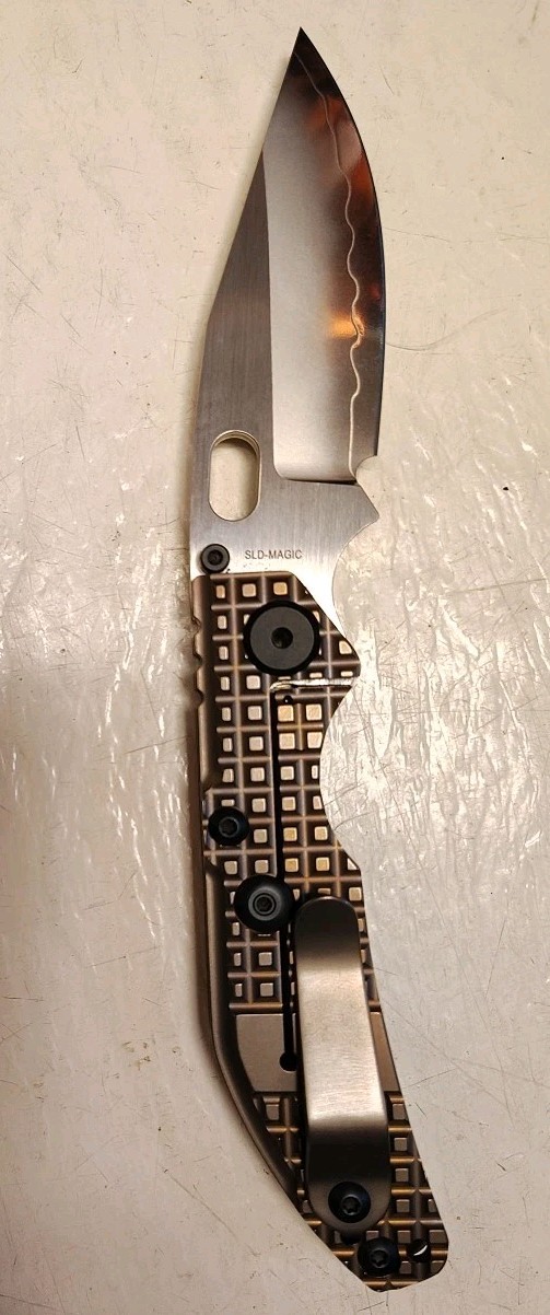 New North Mountain Blade Dwyer BBNM Frame Lock 3.62″ Bowie Blade Frag Ti Handle