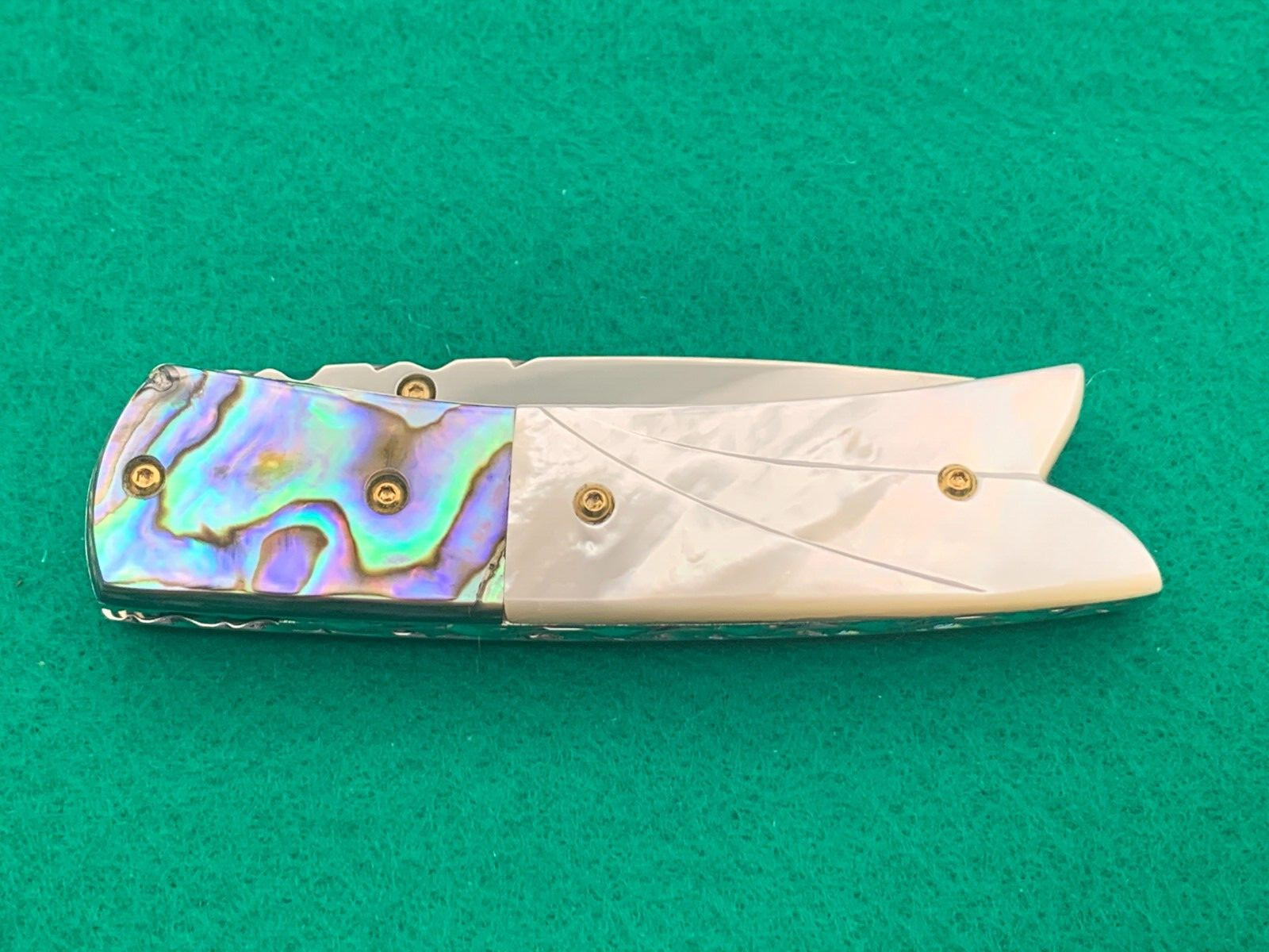 CUSTOM TAWEESAK KNIFE MOTHER OF PEARL / NONE BETTER MUSEUM QUALITY w/ CASE