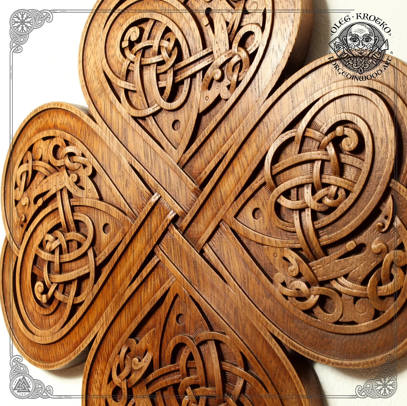 Luxury Carved Celtic Clover Hearts, Symbol of Eternal Love, Norse Wooden Picture