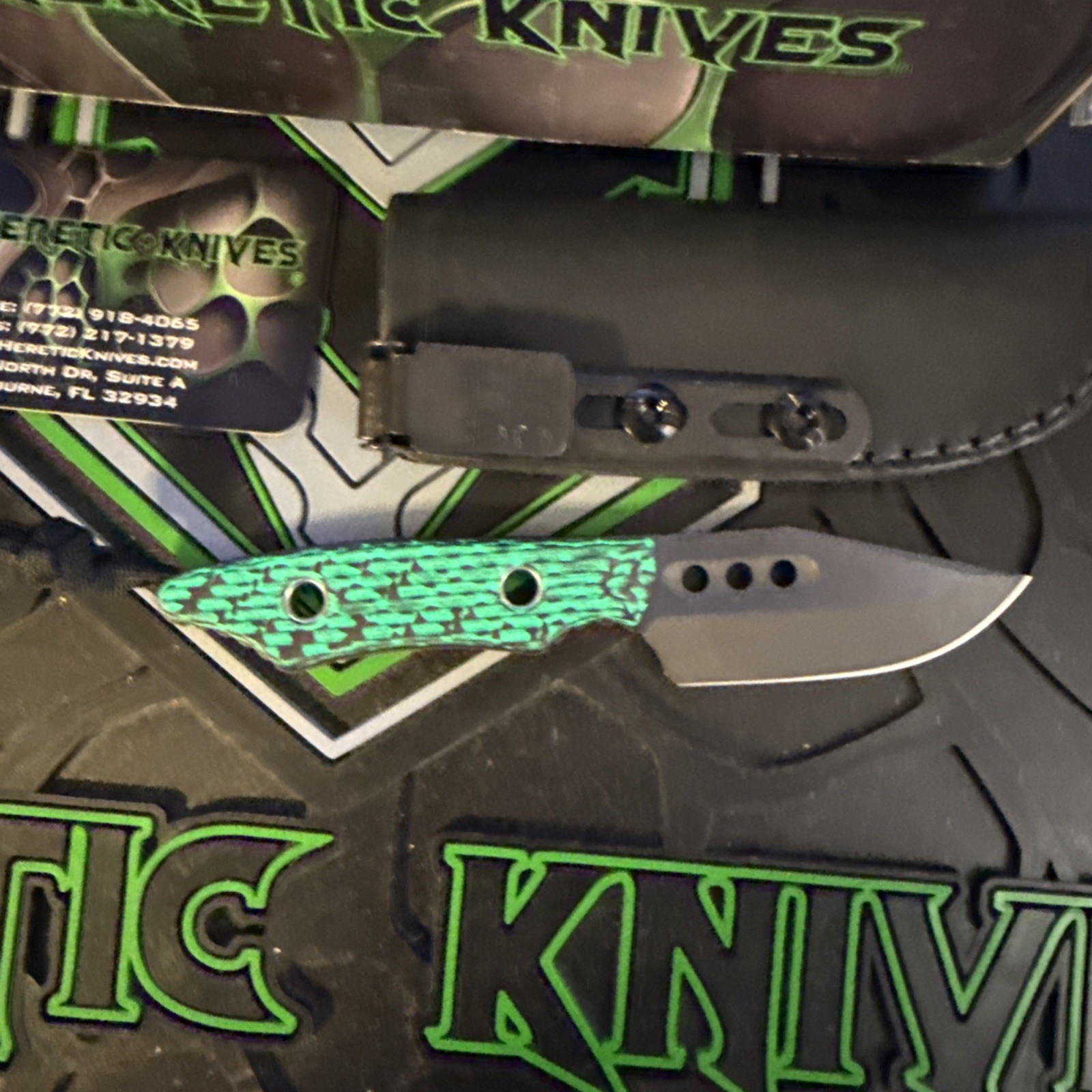 Heretic Kobold Bowie DLC MagnaCut Carbon Fiber Glow – H065-6A-GLOCF