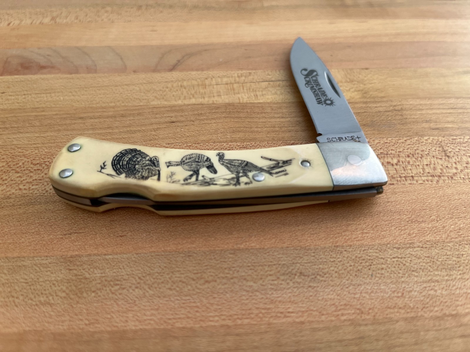 Vintage Schrade USA Scrimshaw Turkey Imperial Ireland Camper Hobo Knives Lot