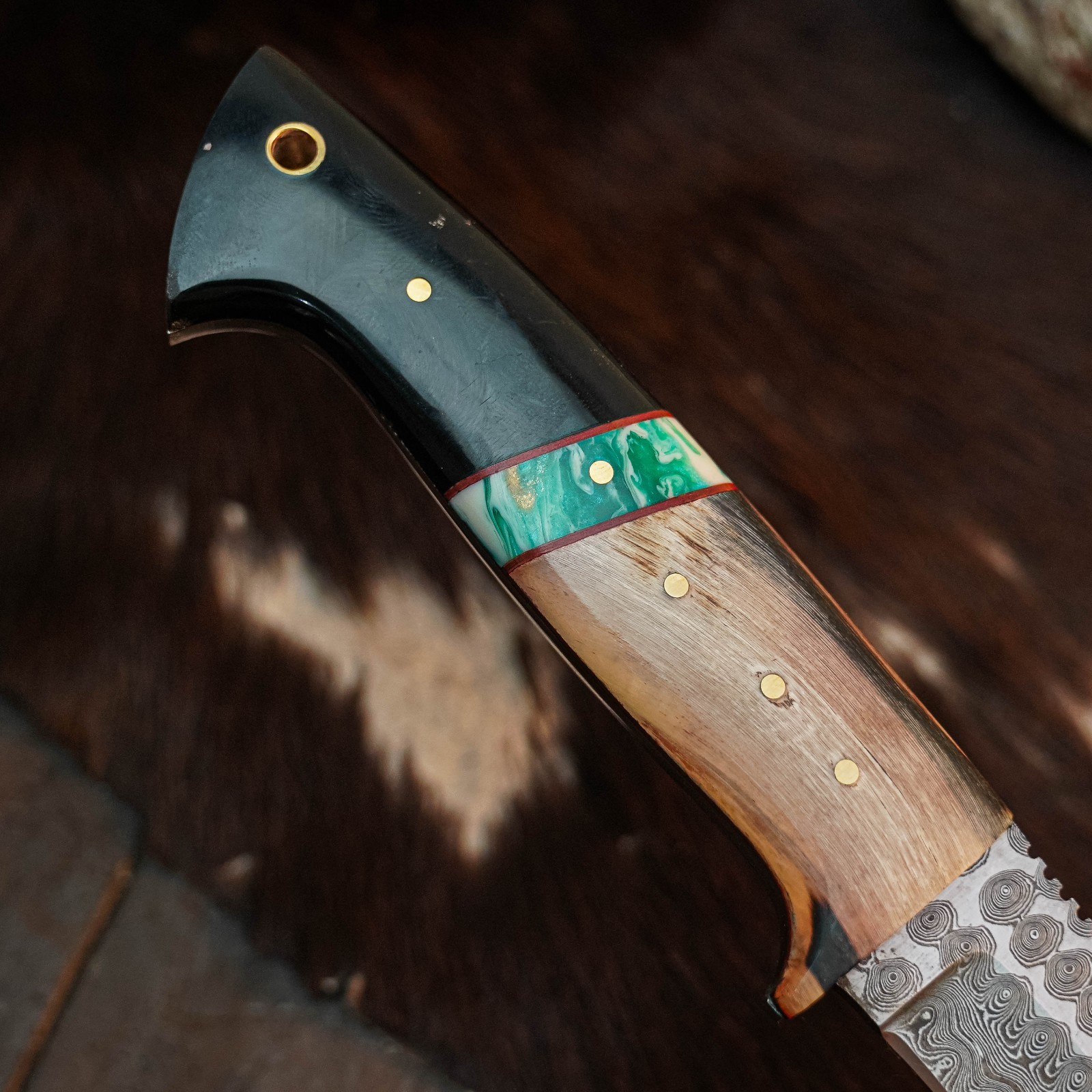 8.7″ Clip Point Knife Damascus Hunting EDC Full Tang Blade Hybrid Handle