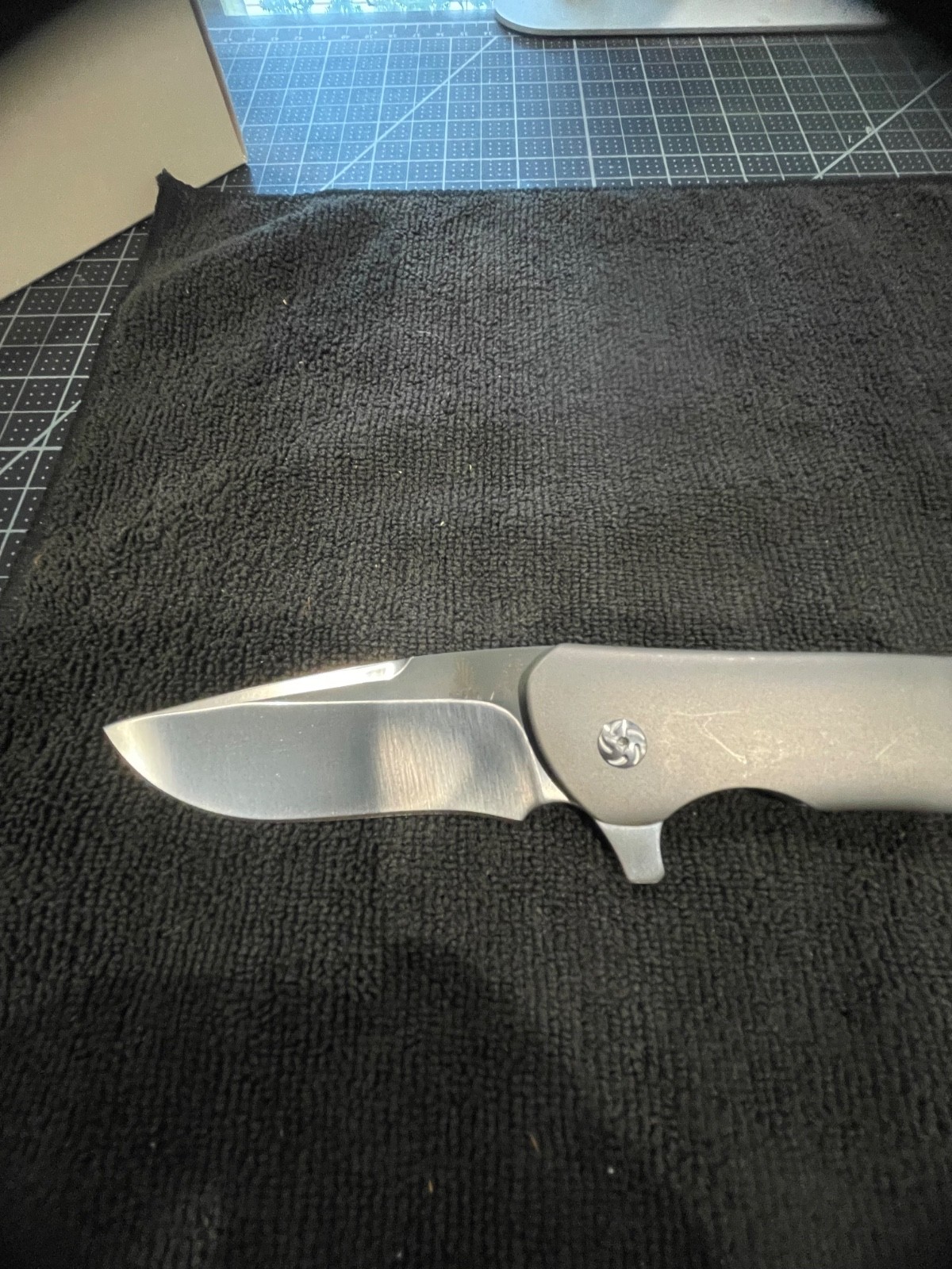 Kizer Eliminator 2- Titanium scales w/ CPM S35VN steel