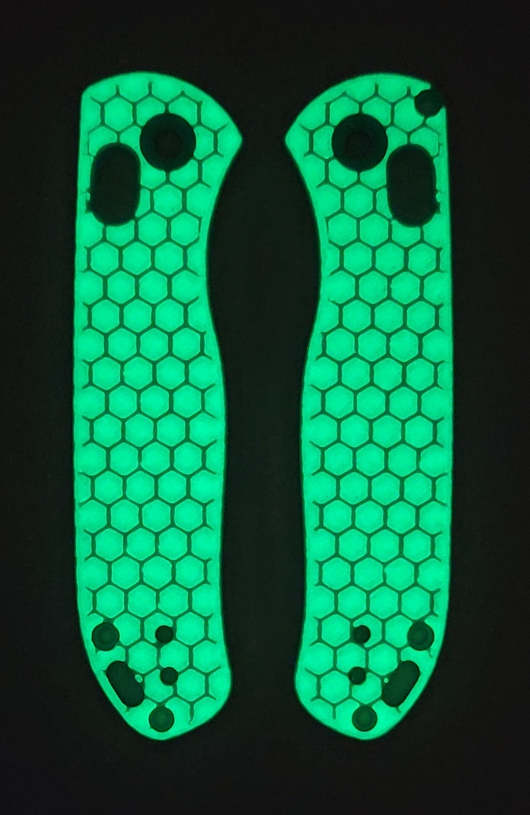 Kizer Drop Bear 2 Custom Made Scales PLA Plastic Blue With Glow Hexagon NO KNIFE