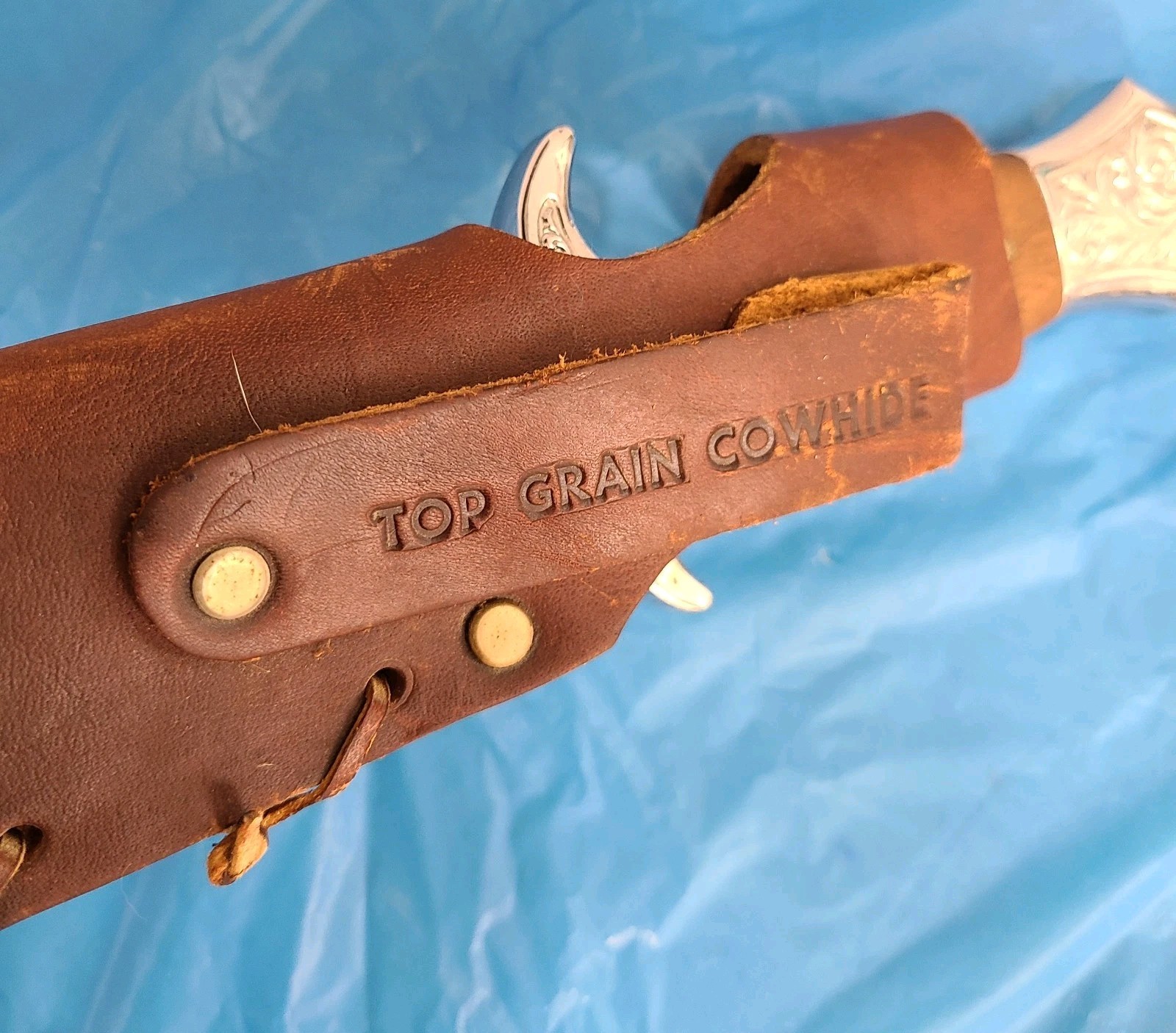 Davy Crockett Carvel Hall USA Commemorative Reproduction Bowie Knife 15″ 1976