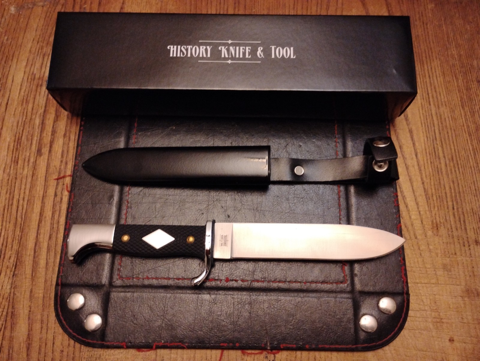 Boker German Scout Knife 5.5″ 440 Stainless Steel Blade Polyoxemethylene Handle