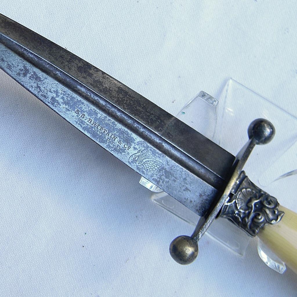 S.S. Brittain & Co, Sheffield 1880s “swan” logo gentlemen’s dagger; rare type