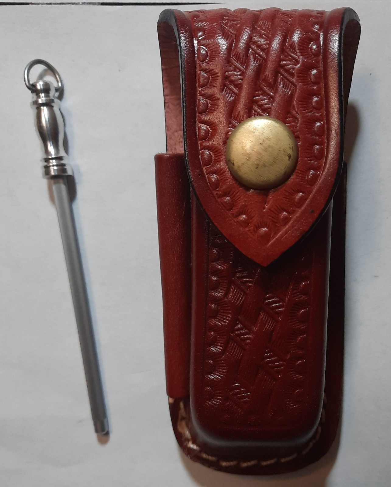 Victorinox Zermatt Brown Leather Belt Sheath Large with Sharpening Steel