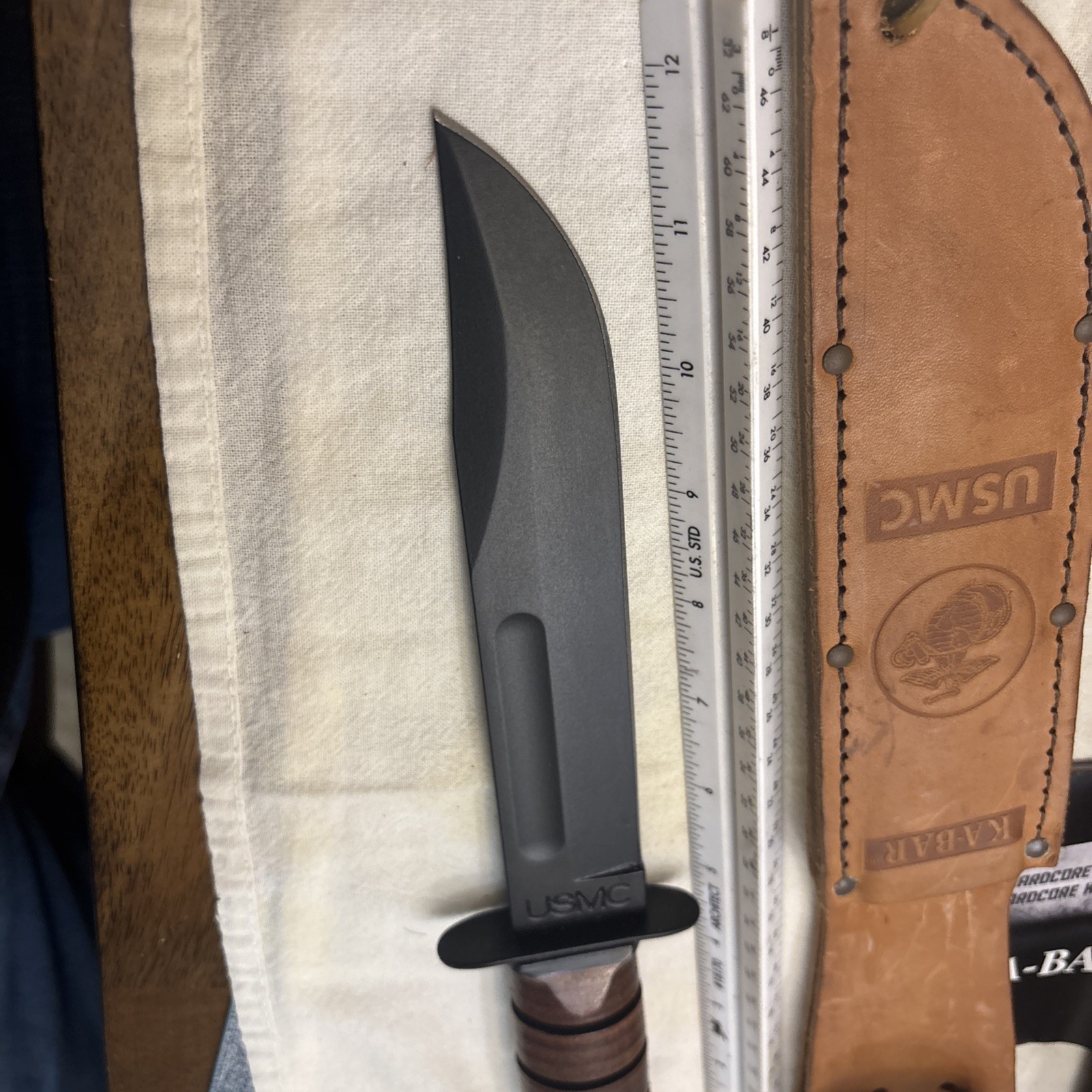 KaBar 1217 Fighting/Utility Knife USMC Leather Sheath Straight Edge