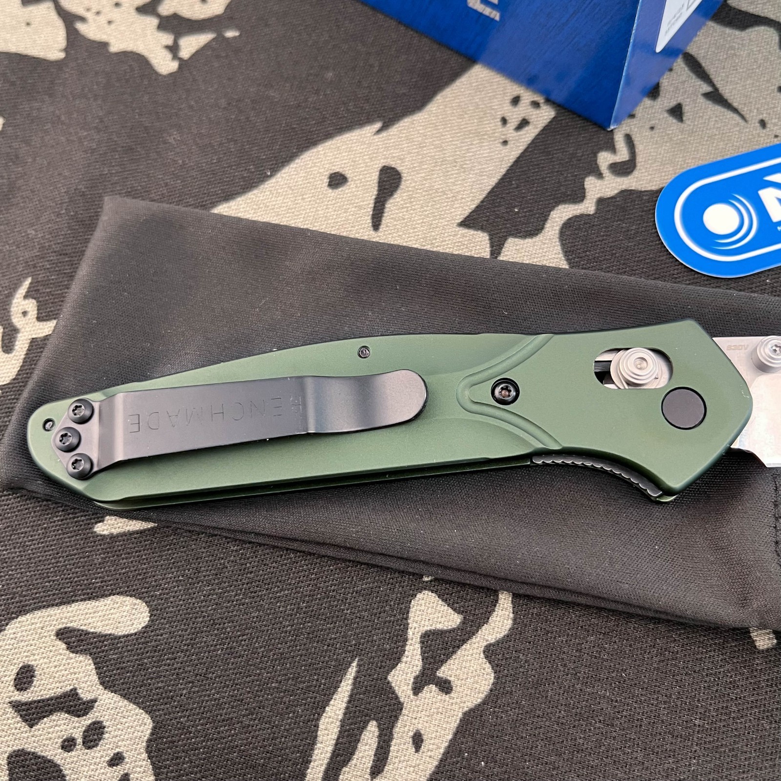 Benchmade 940 OSBORNE GREEN ALUMINUM CPM-S30V BLADE 3.4» Folding Knife