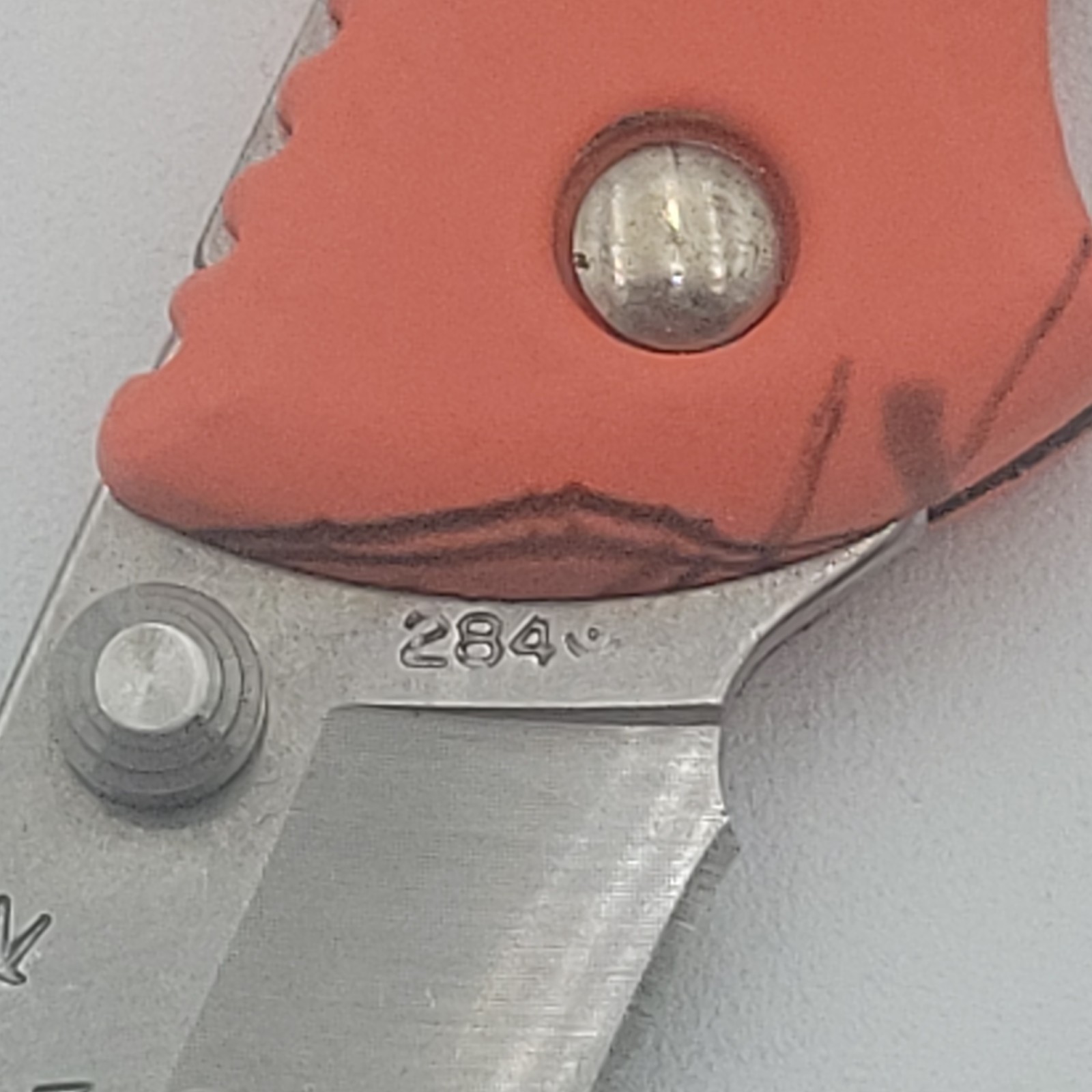 Buck USA Mossy Oak Orange Blaze 284 Folding Pocket Knife Halo Branded Solutions