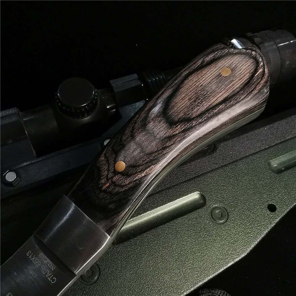 High-quality tactical survival hunting camping Edc high-hardness survival knife