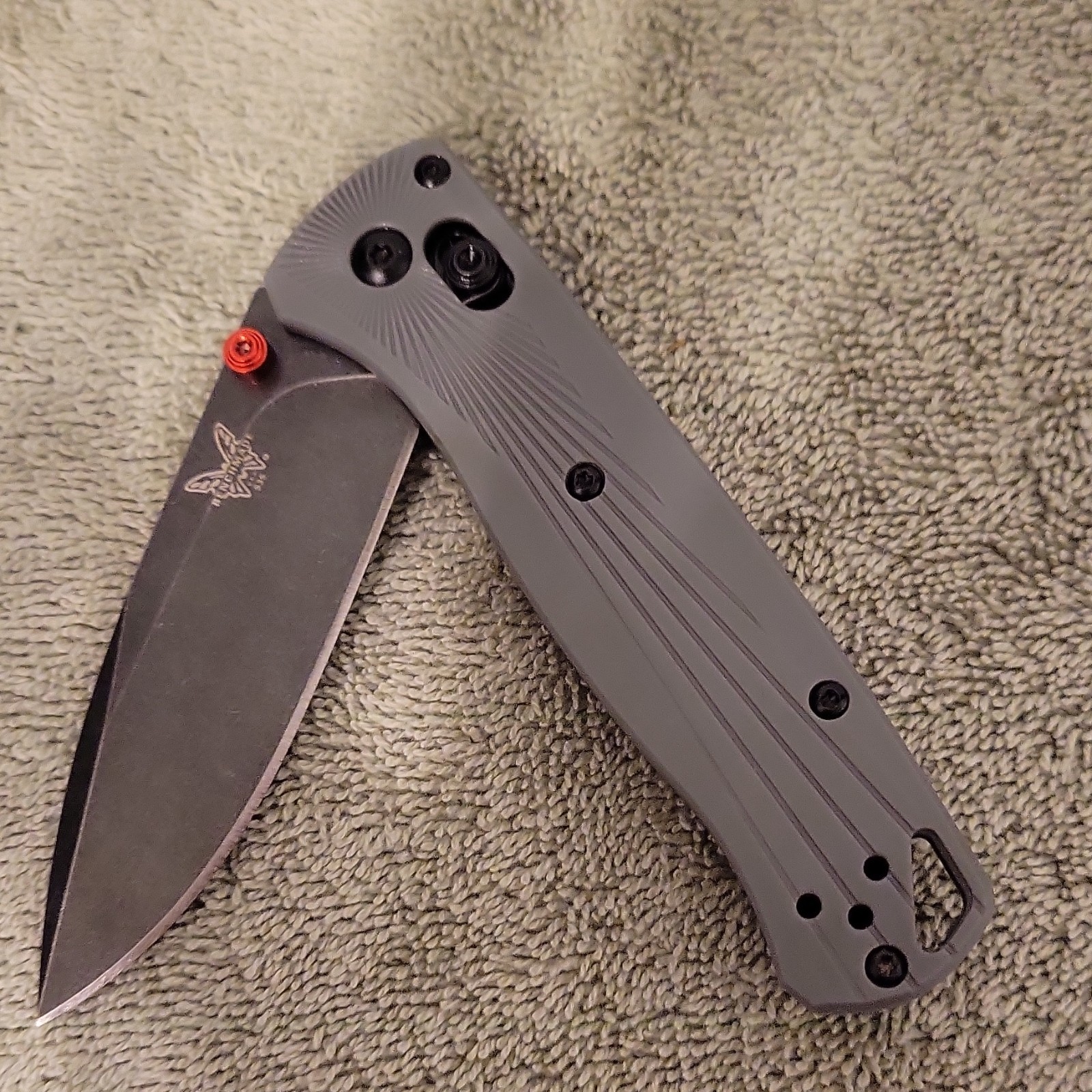 Benchmade Bugout 535 M390 Pocketknife Gray Axis Lock Drop Point Manual