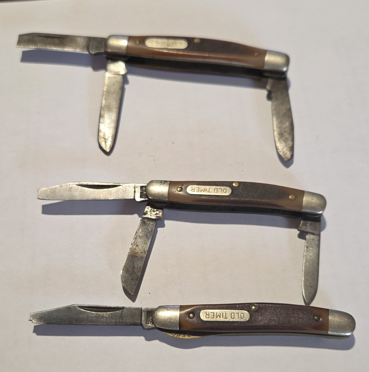 Selling My Dad’s Antique Old Timers. Set Of 3 Yes They Are From The 40s