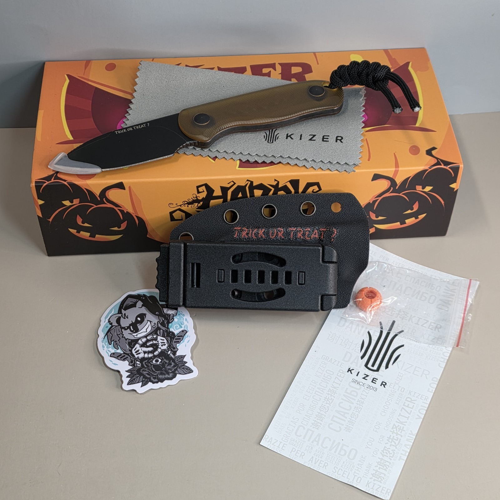 Kizer Trick or Treat? Drop Bear Fixed Knife