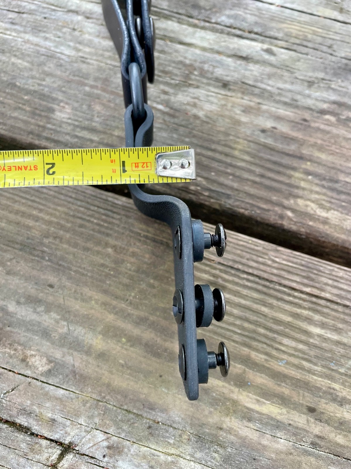 Universal Dangler (no knife or sheath included)