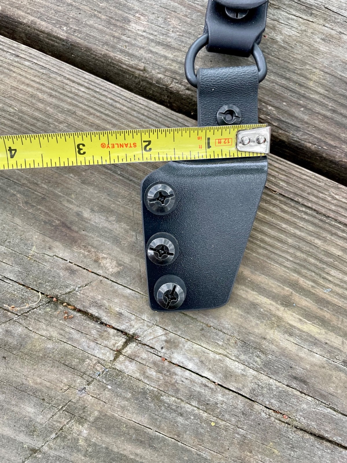 Universal Dangler (no knife or sheath included)