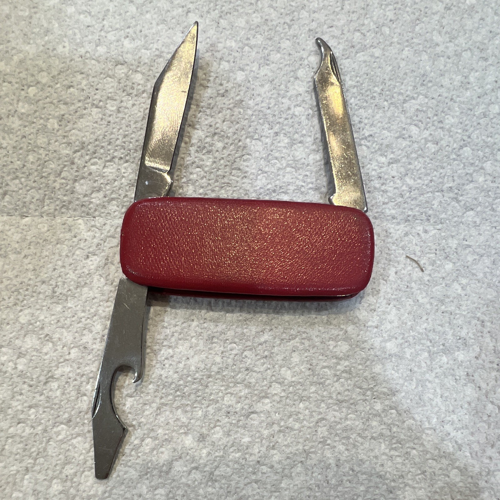 Maremont Red Pocketknife Stainless Pen Blade Under 2.75in Slipjoint Bottle/Can