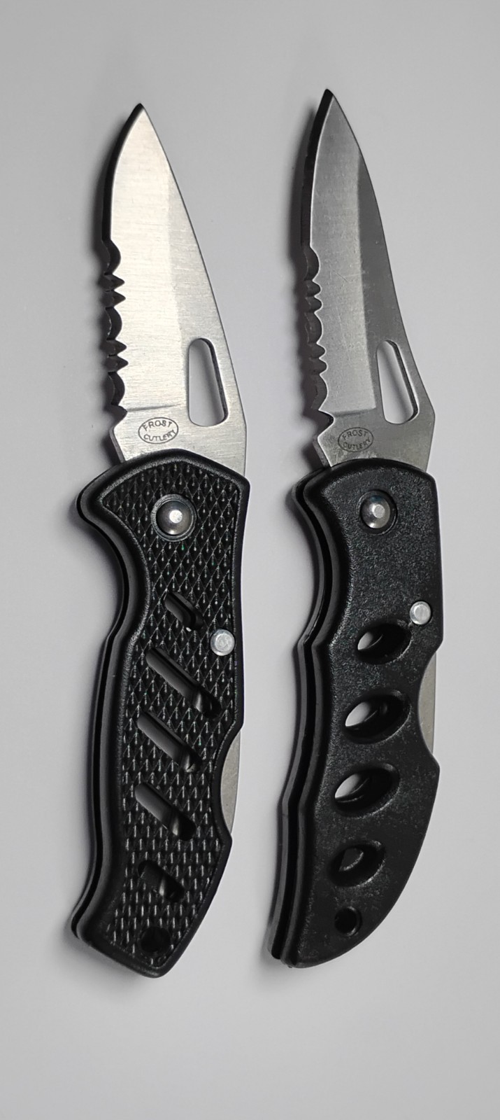 Small Quality Plastic Knife Set – Serrated 4in. Frost Cutlery (Pick-Color) 2pc.