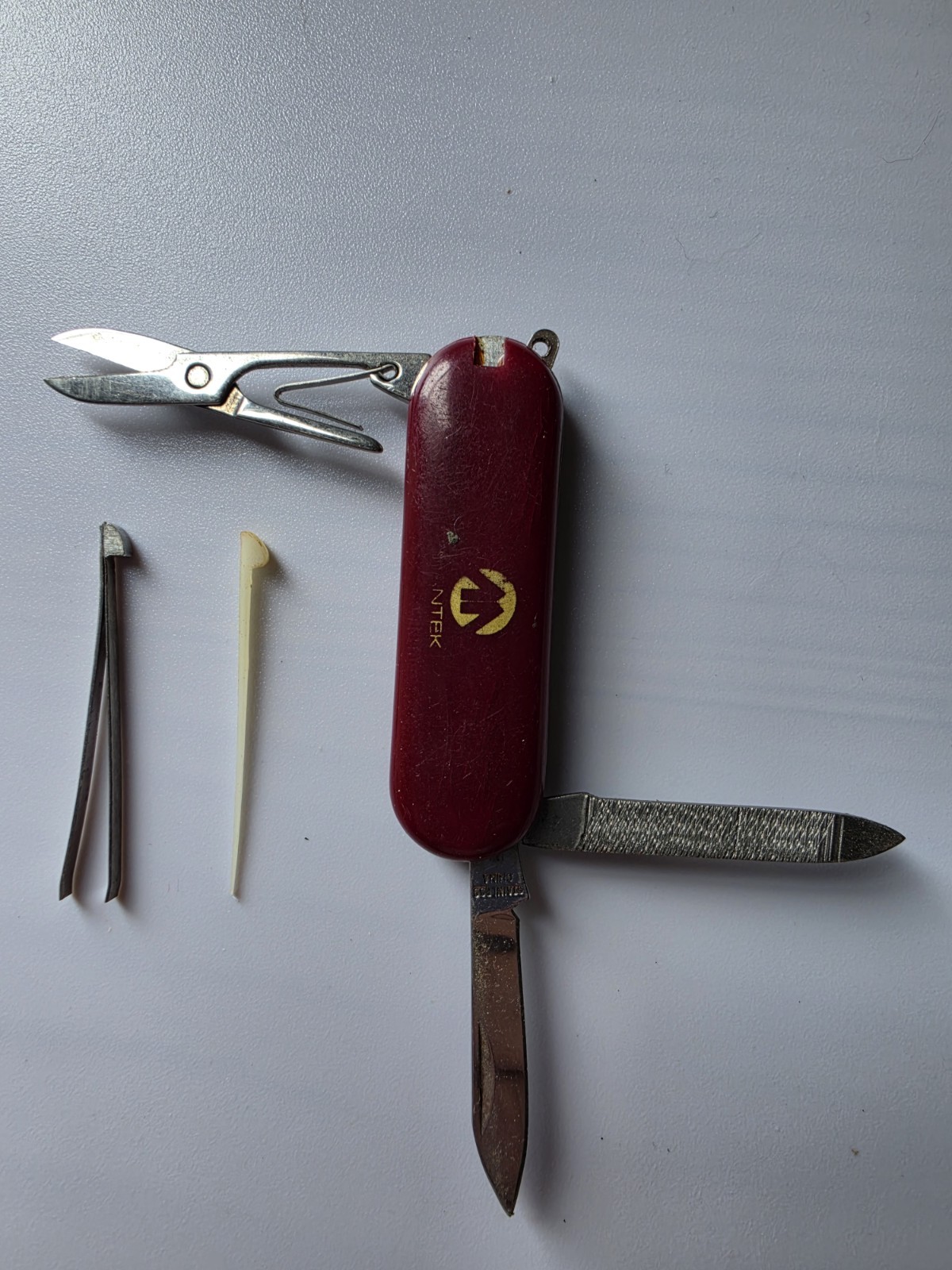 NTEK Red Pocketknife Vintage 2-Blade SS Under 2.75in Slipjoint w/ Scissors File