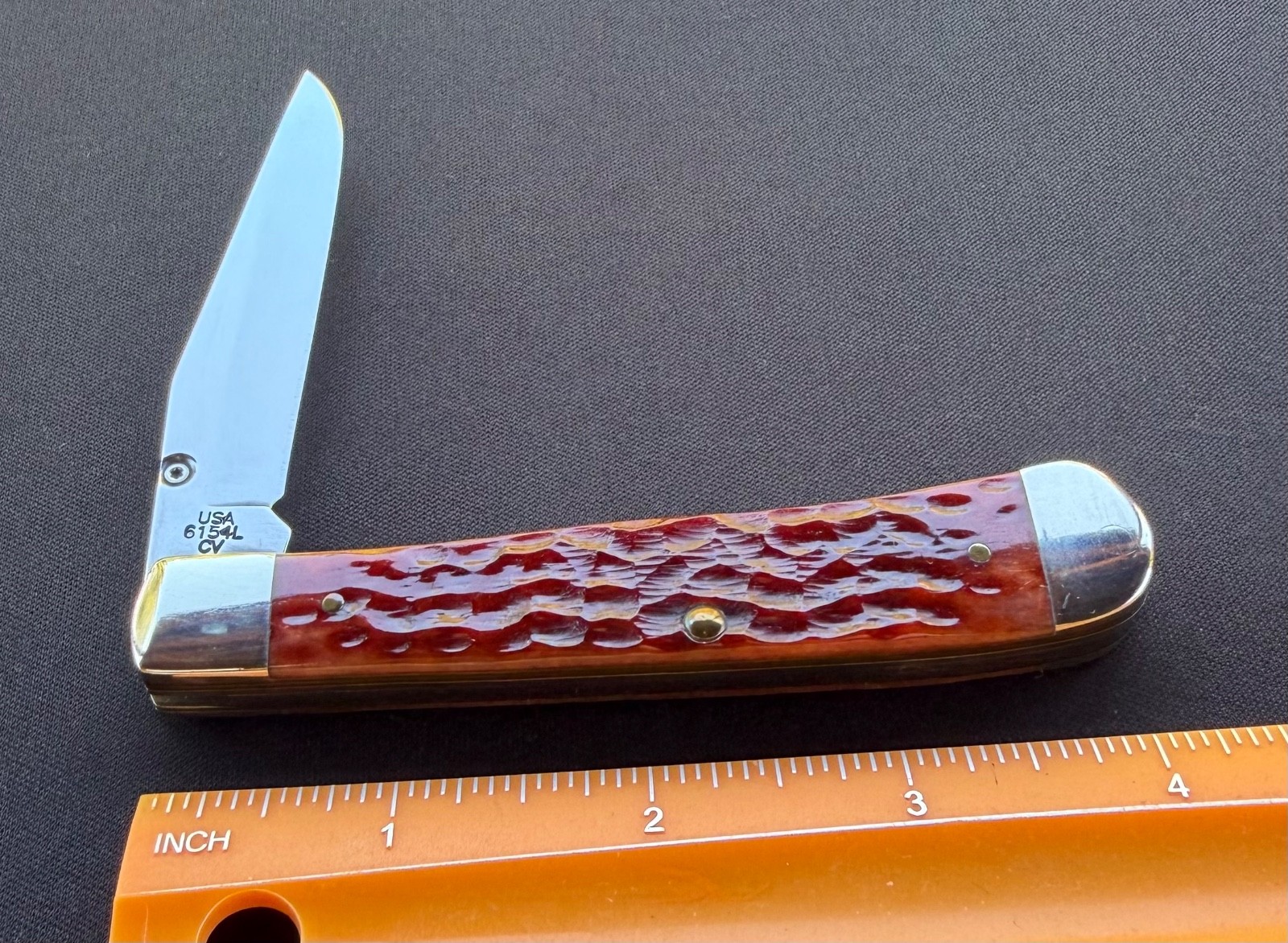 2017 Case XX USA 6154L CV Trapperlock Red Bone Linerlock Pocket Knife Used