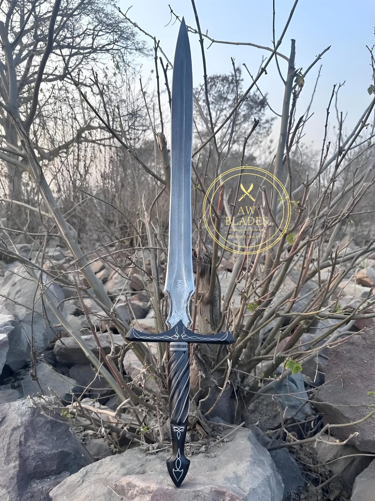 Hand Forged Damascus Steel Collectible Sword Sharp / Medieval with Scabbard