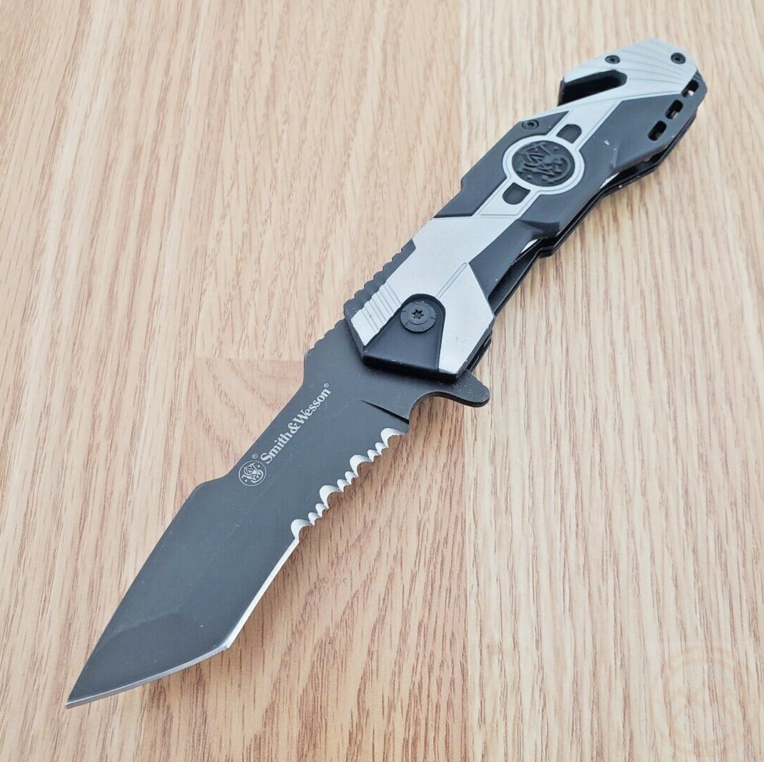 Smith & Wesson SWP17 Folding Knife 3.5″ Stainless Steel Blade Aluminum Handle