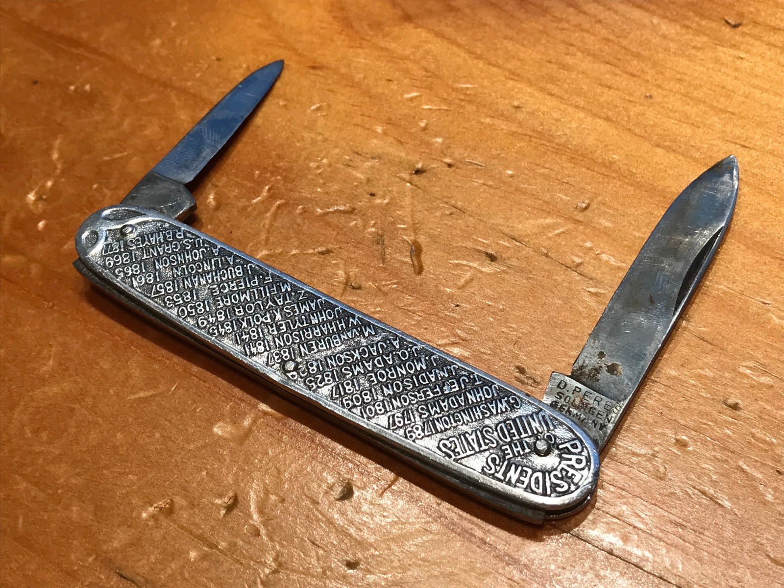 VINTAGE TWO BLADE D. PERES SOLINGEN PRESIDENTS THE UNITED STATES POCKET KNIFE