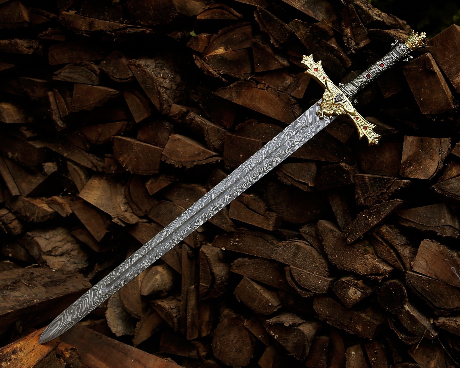 Custom Made Damascus Steel Fantasy Longsword Gold Guard Collectible Gift W Pouch
