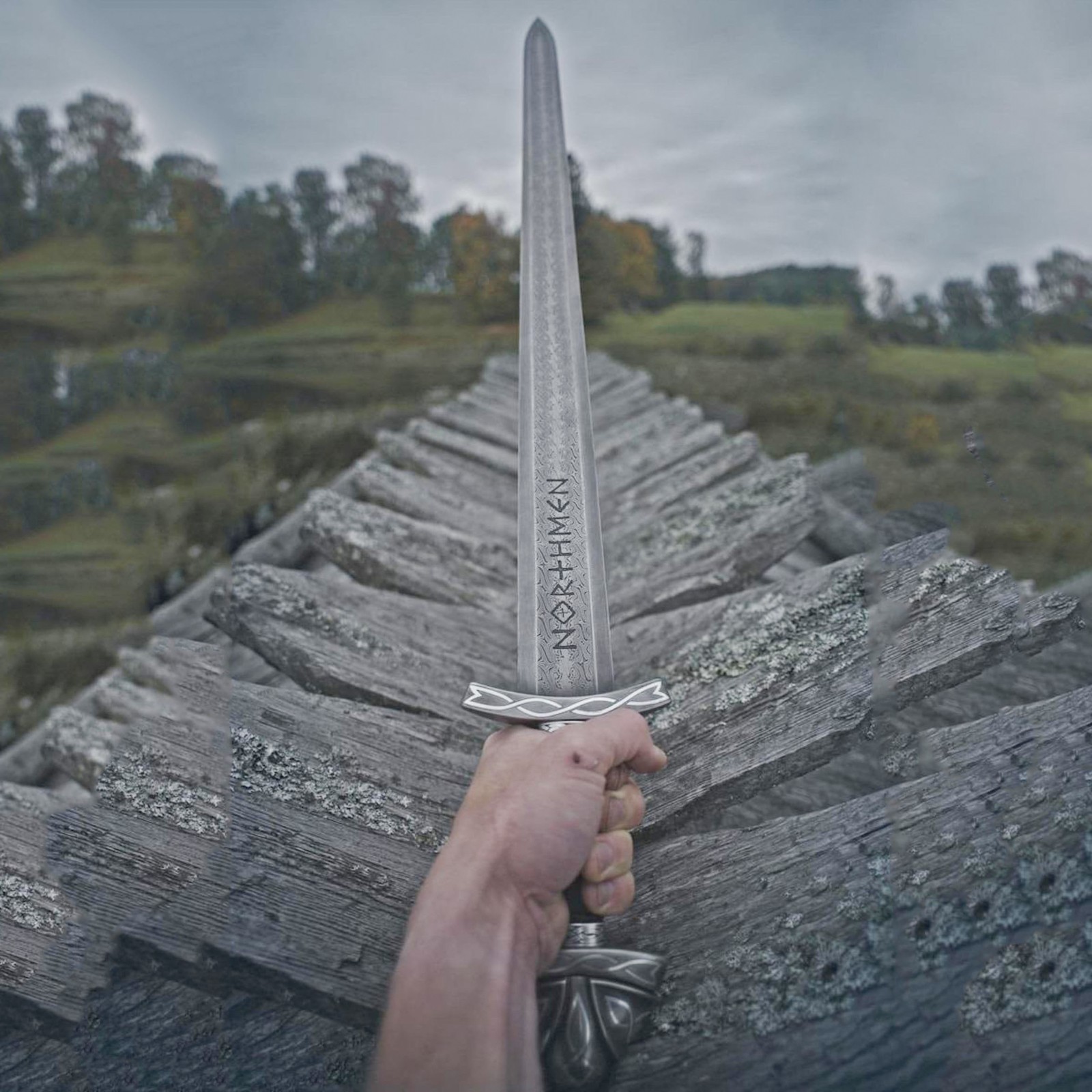 Handmade Damascus Steel Northman Viking Sword W/Scabbard Long Roman Sword