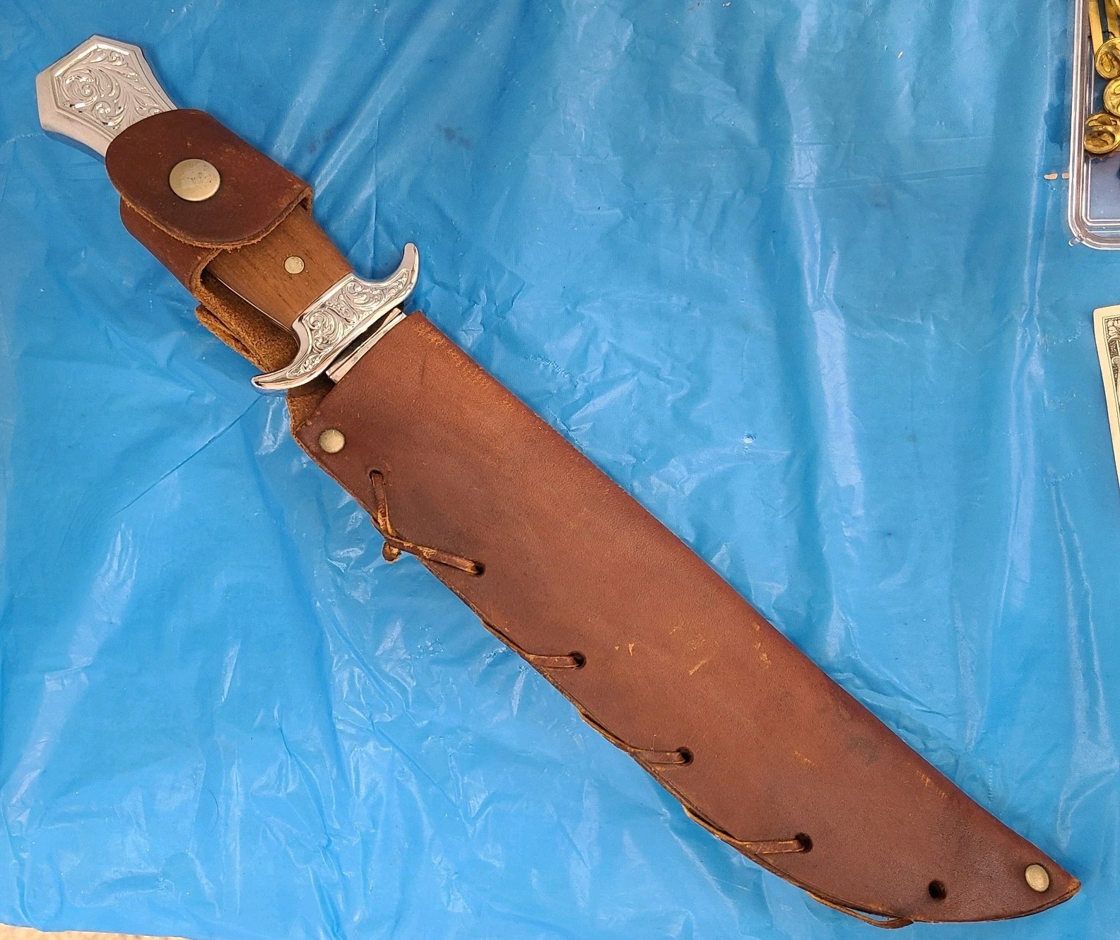 Davy Crockett Carvel Hall USA Commemorative Reproduction Bowie Knife 15″ 1976