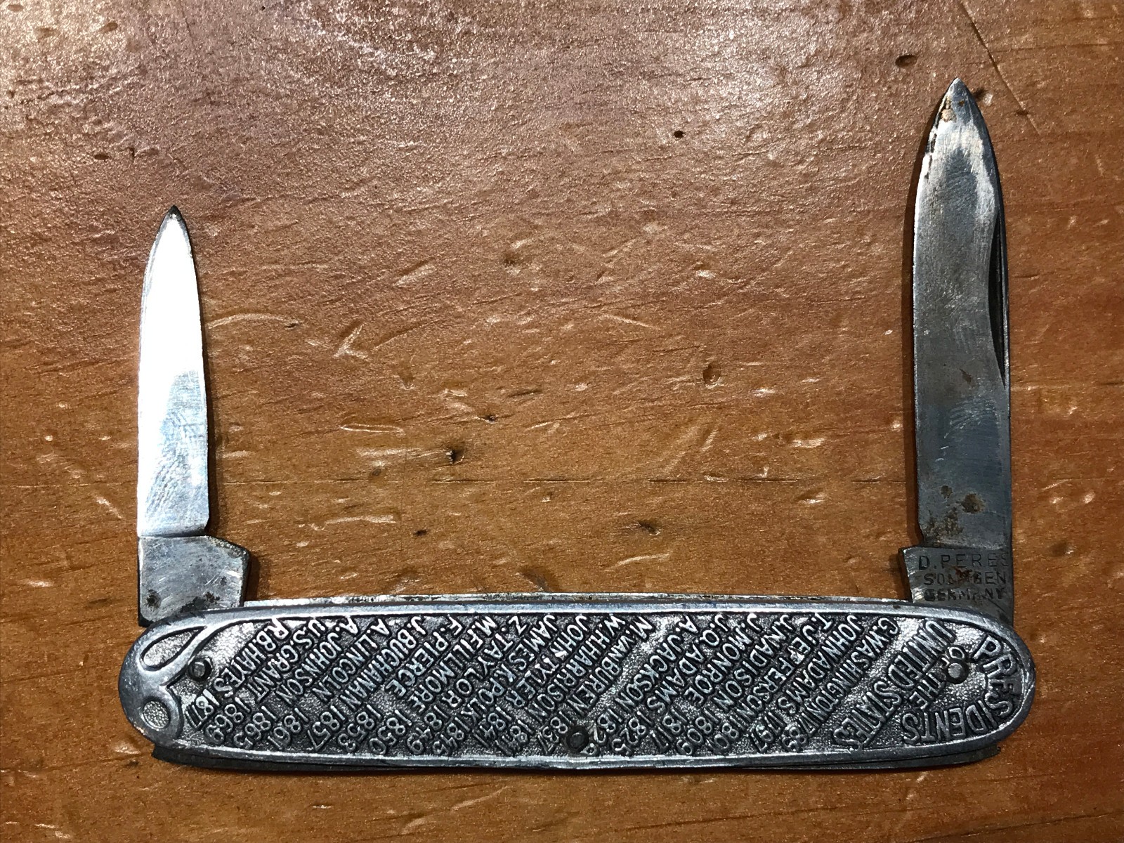 VINTAGE TWO BLADE D. PERES SOLINGEN PRESIDENTS THE UNITED STATES POCKET KNIFE