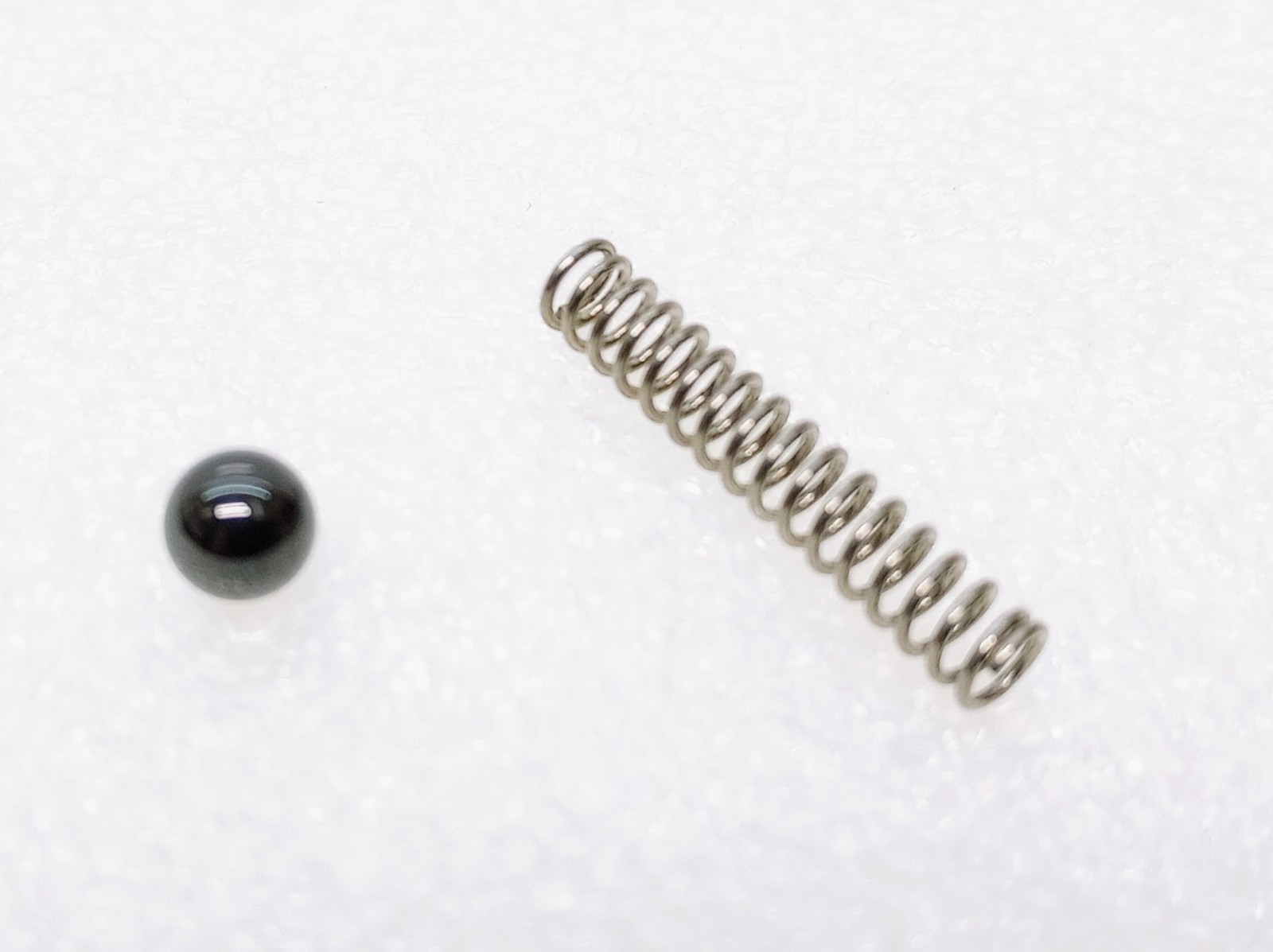 Spyderco Silicon Nitride Ceramic Bearing w/Medium Spring for Manix 2 G10-XL-LW