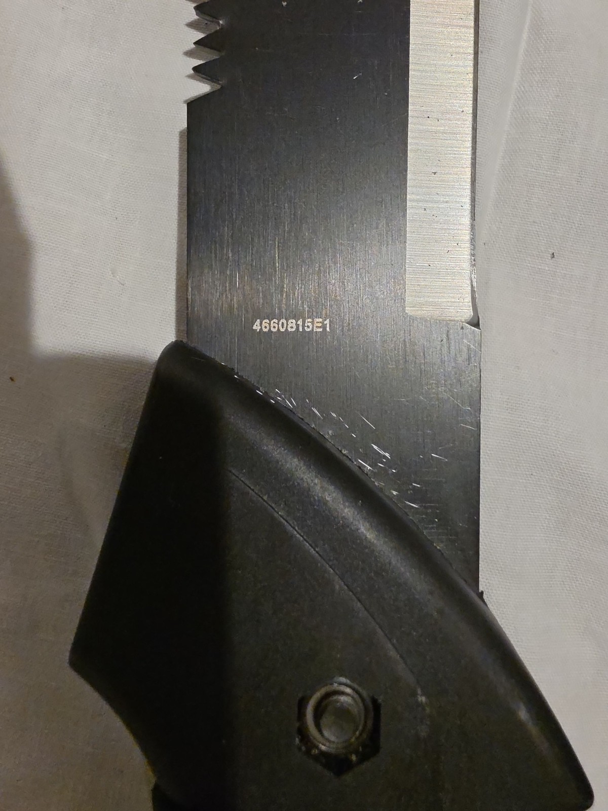 Gerber Gator Machete 18 Inch Blade with Saw Back and Nylon Sheath
