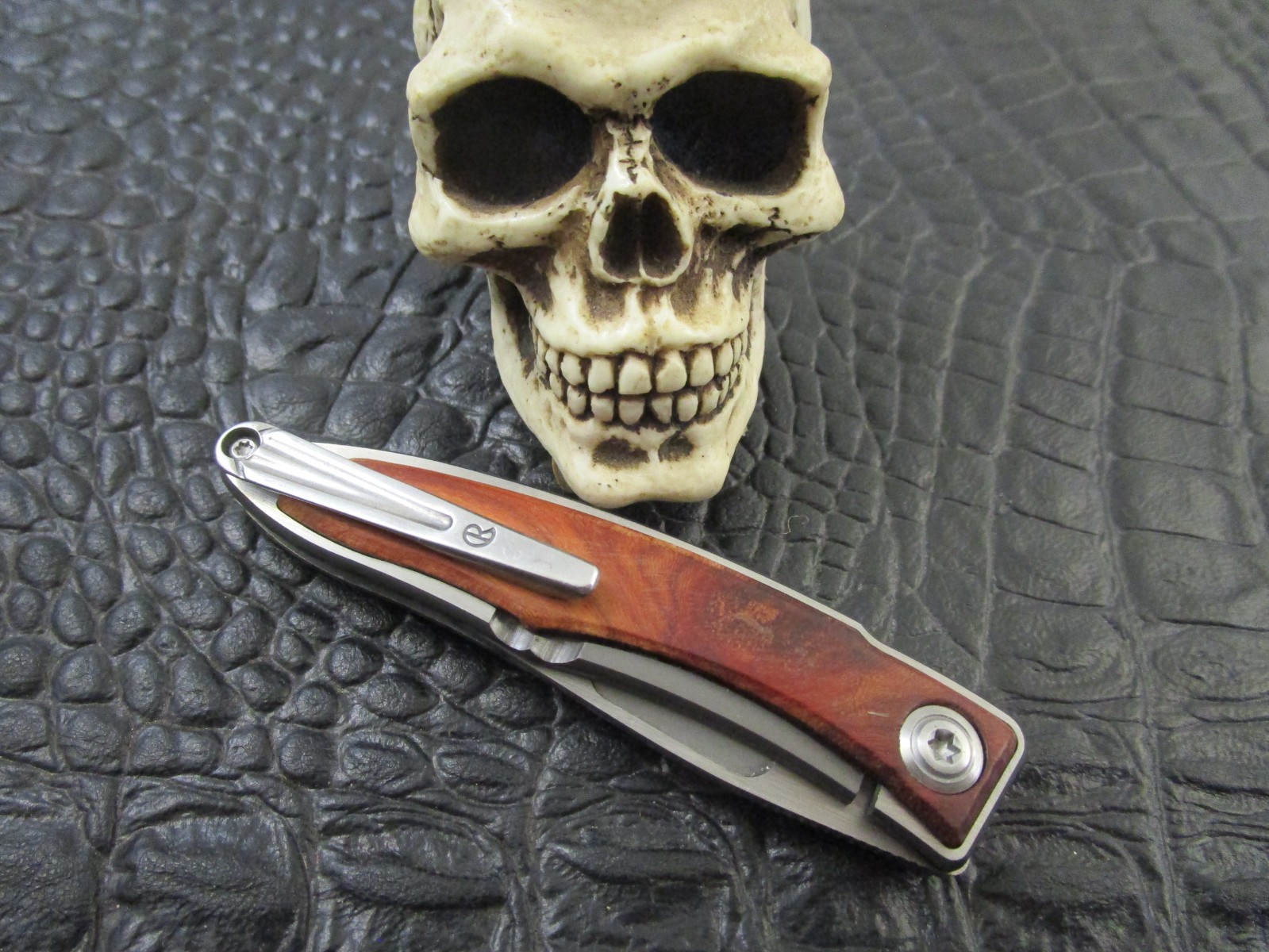CUSTOM REPRODUCTION CHRIS REEVES STYLE MNANDI GREAT QUALITY & FINNISH 440-C