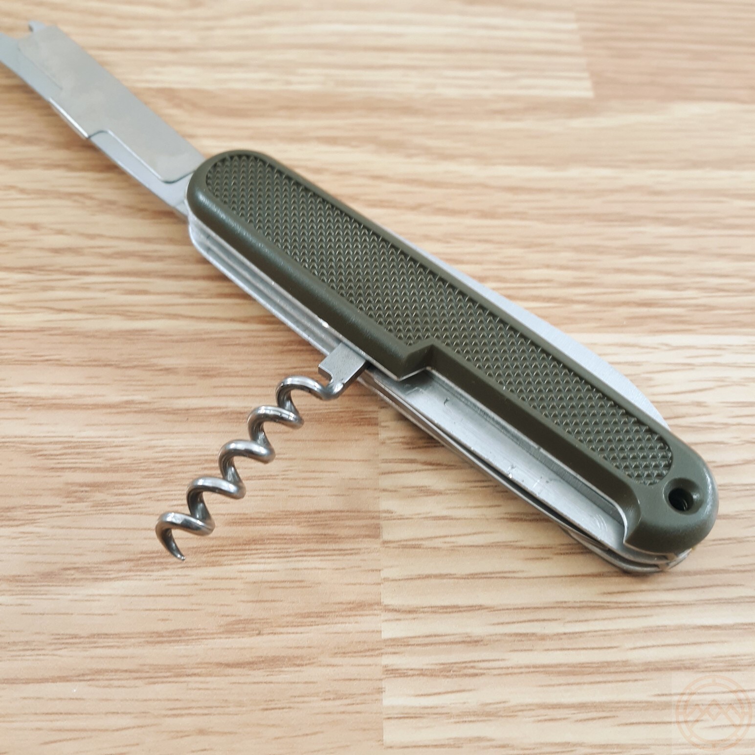 Bundeswehr Military Folding Knife Stainless Blades OD Green Handles Multi Tool